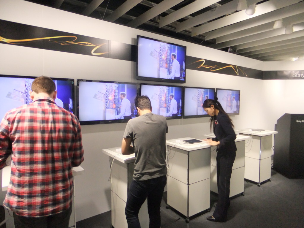 Sony Store. 1 этаж.
