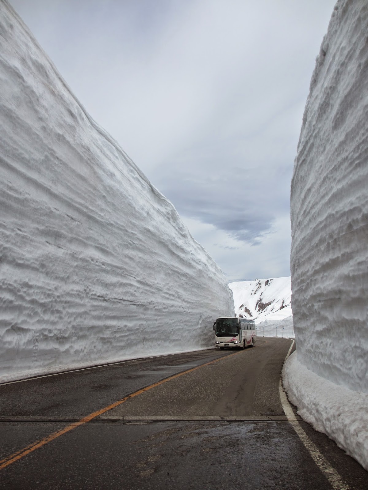 Японские Альпы Татэяма Куробэ, Татэяма Куробэ, Tateyama Kurobe Alpine Route, 立山黒部, 立山黒部アルペンルート Японские Альпы Татэяма Куробэ, Татэяма Куробэ, Tateyama Kurobe Alpine Route, 立山黒部, 立山黒部アルペンルート